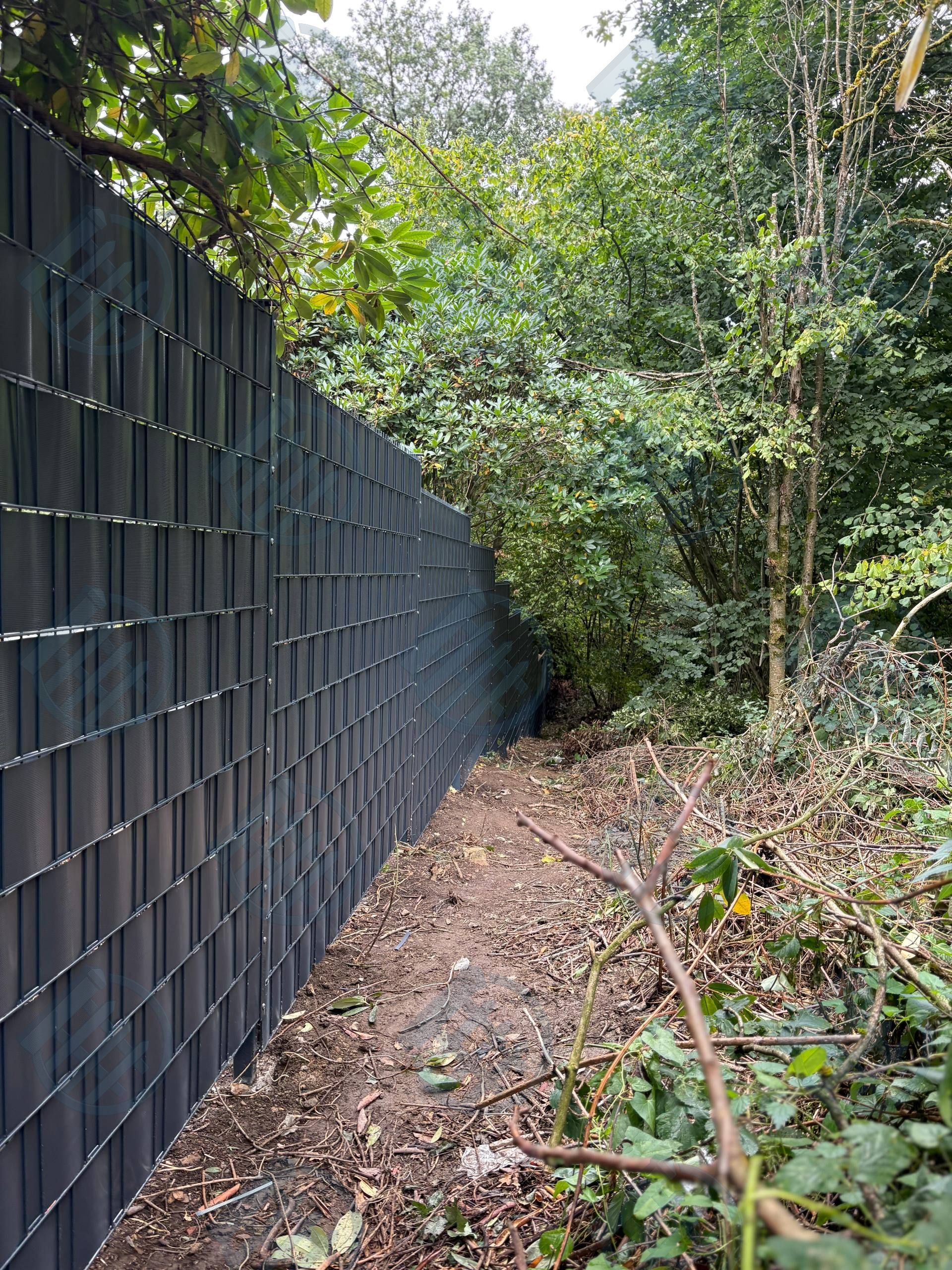 Montierter Zaun in NRW, Referenzprojekt 11