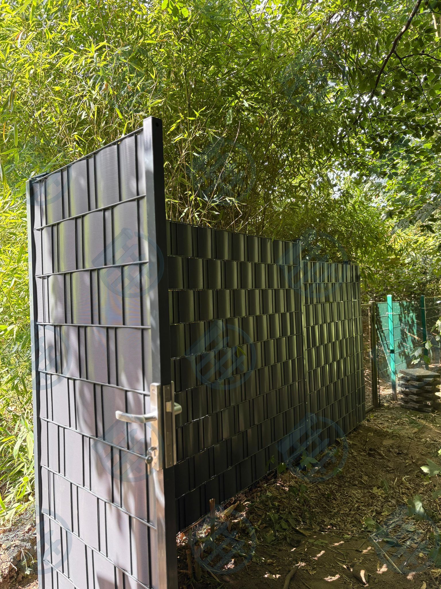 Montierter Zaun in NRW, Referenzprojekt 5